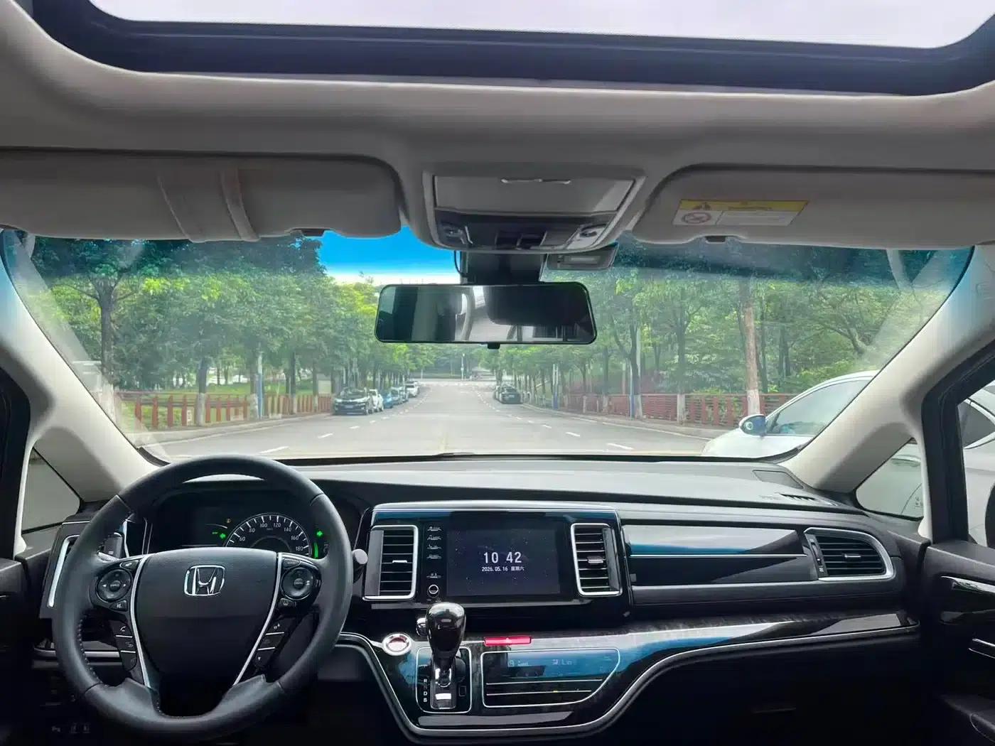 Elysion 2019 2.0L Hybrid Luxury Edition — миниатюра 10