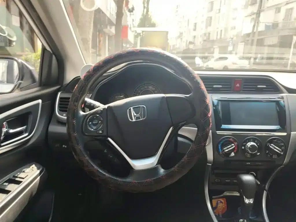 Honda Crider 2016 1.8L CVT Deluxe Edition — миниатюра 3