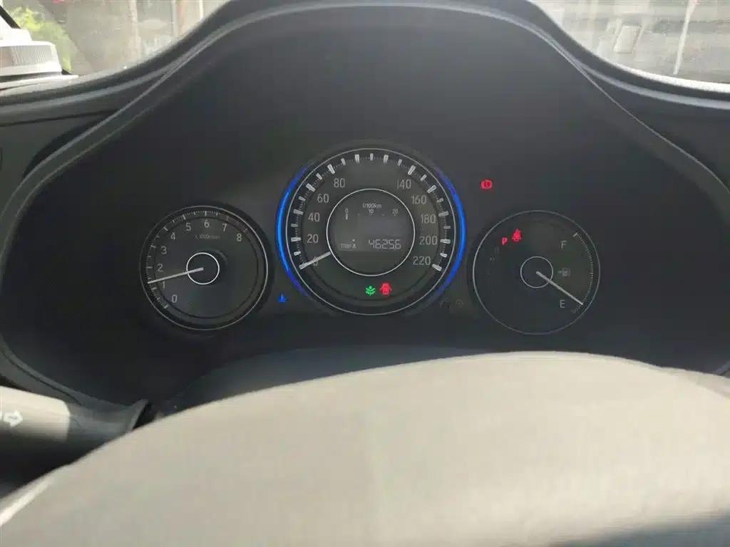 Honda Crider 2016 1.8L CVT Deluxe Edition — миниатюра 4