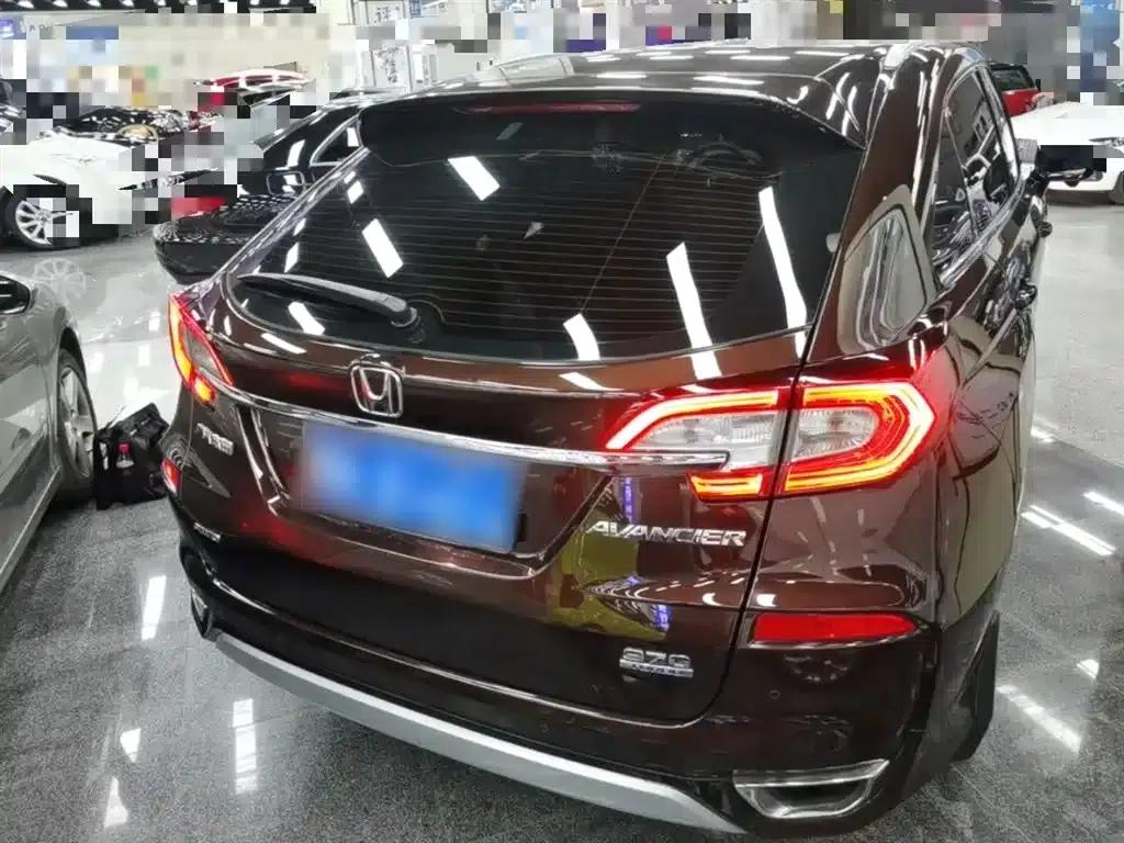 2017 Honda Avancier 370TURBO 4WD Premium Edition — миниатюра 7