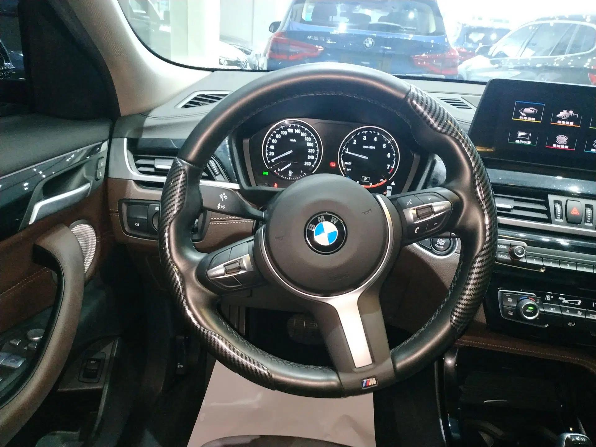 BMW X2 2021 Restyled sDrive25i M Sport Package — миниатюра 14