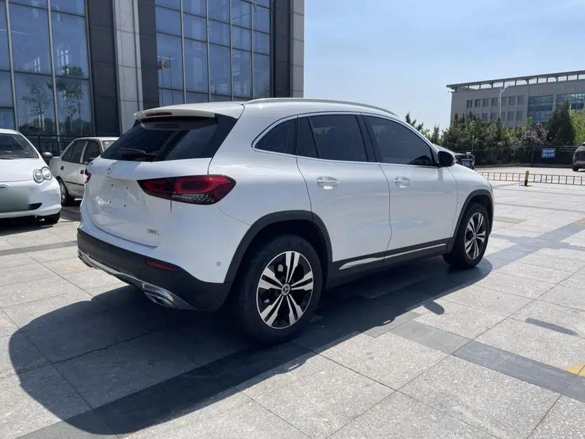 Mercedes-Benz GLA 2020 GLA 200 — миниатюра 6