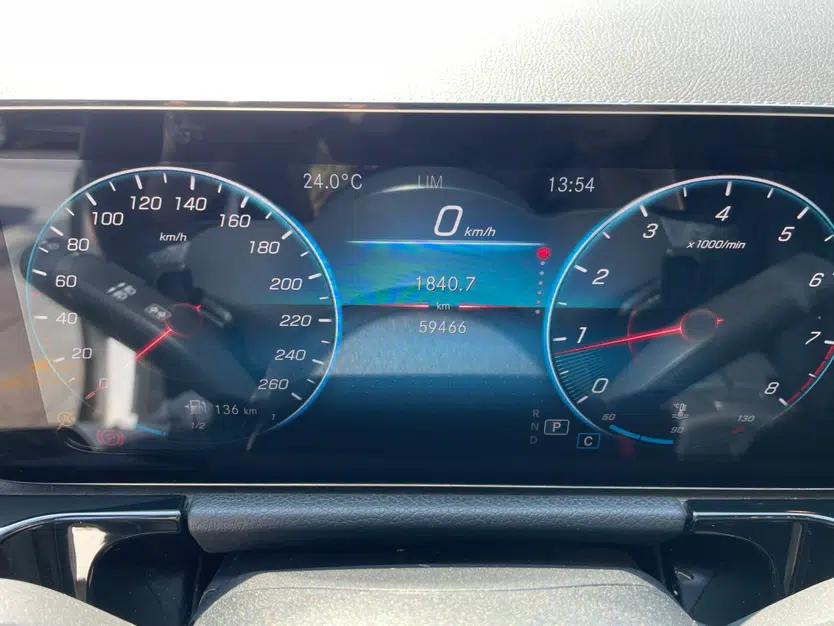 Mercedes-Benz GLA 2020 GLA 200 — миниатюра 10