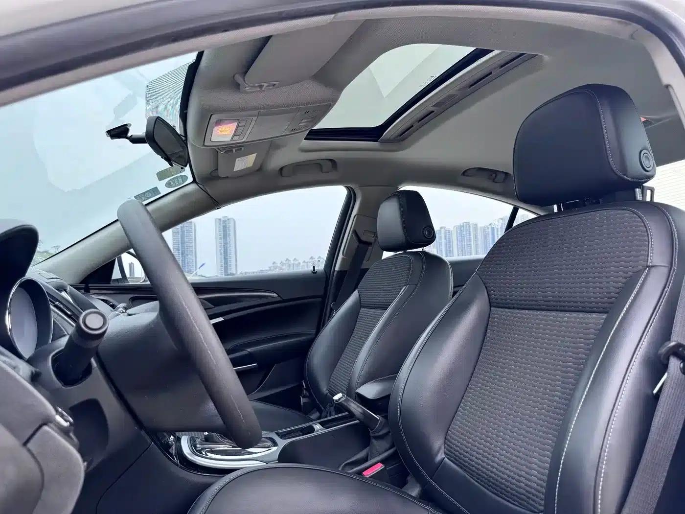 Buick Regal 2015 1.6T Advanced Technology Edition — миниатюра 8