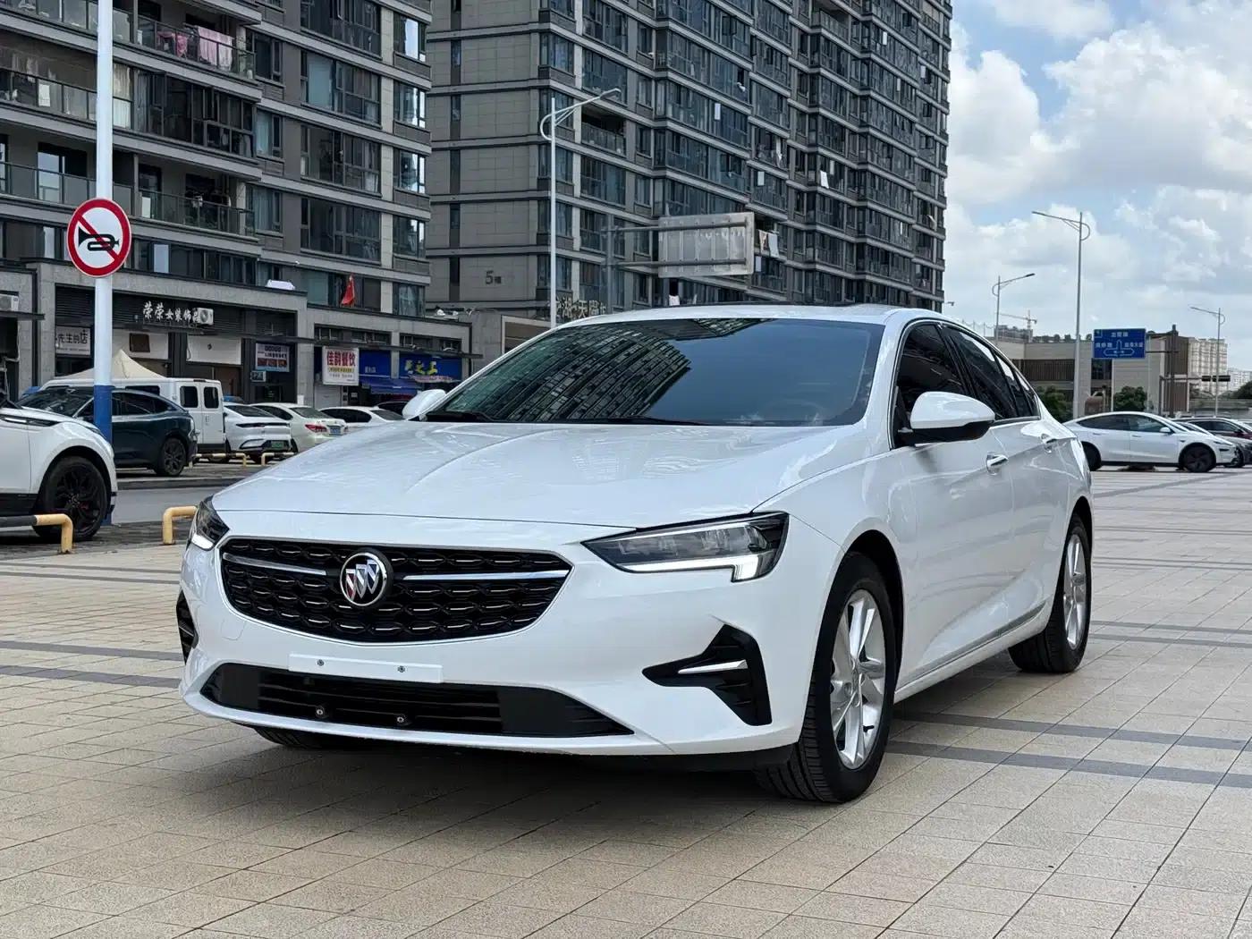 Buick Regal 2023 552T Smart Edition — миниатюра 1