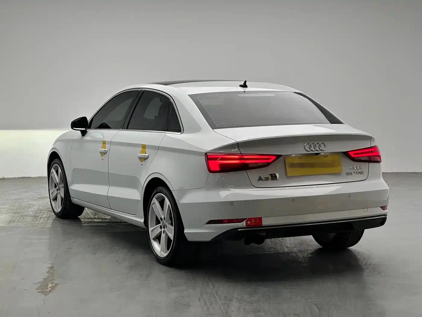 Audi A3 2019 Limousine 35 TFSI Fashion Edition (National V Emission Standard) — миниатюра 6