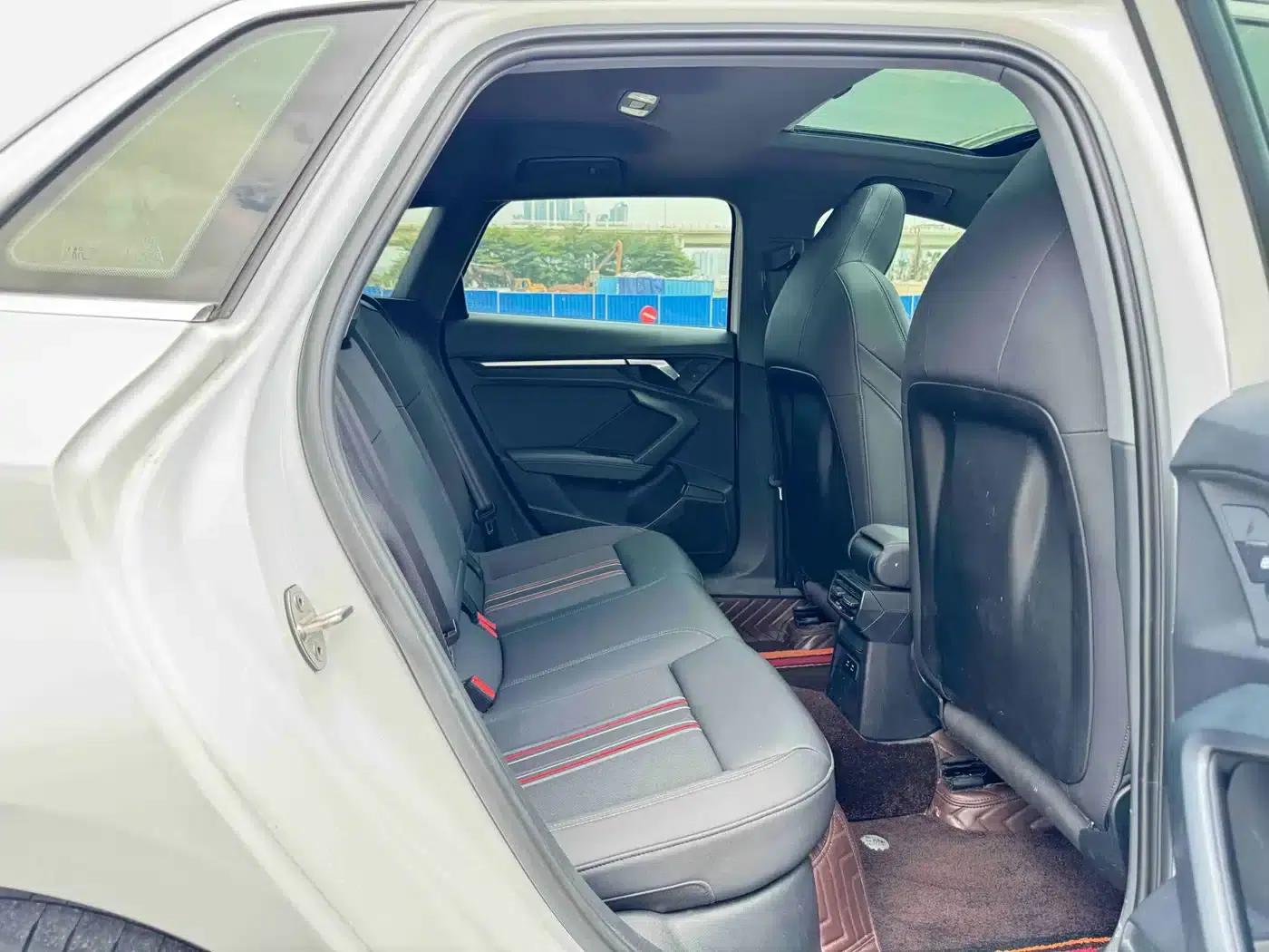 Audi A3 2023 Sportback 35 TFSI Fashion Sport — миниатюра 11