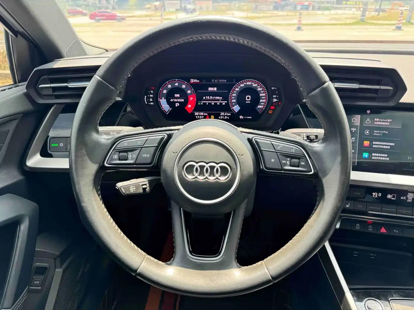 Audi A3 2023 Sportback 35 TFSI Fashion Sport — миниатюра 13