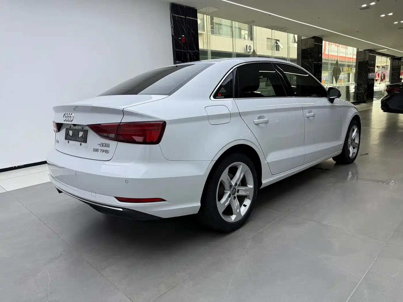 Audi A3 2020 Limousine 35 TFSI Progressive (China V Emission Standard) — миниатюра 3