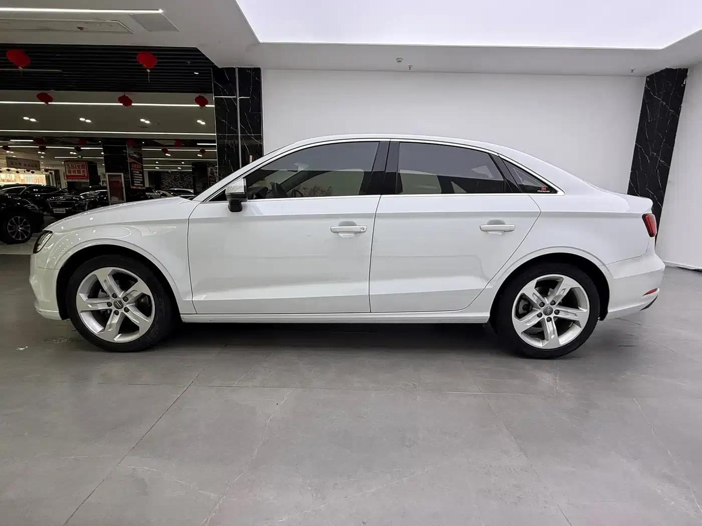 Audi A3 2020 Limousine 35 TFSI Progressive (China V Emission Standard) — миниатюра 5