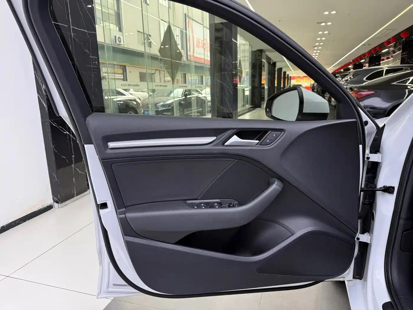 Audi A3 2020 Limousine 35 TFSI Progressive (China V Emission Standard) — миниатюра 9