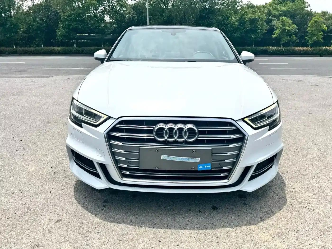 Audi A3 2020 Limousine 35 TFSI Fashion Edition (National V Emission Standard) — миниатюра 2