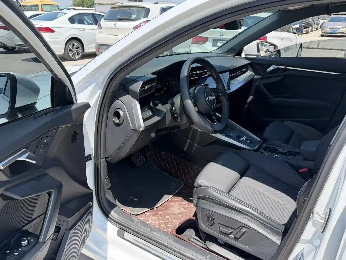 2023 Audi A3 A3L Limousine 35 TFSI Fashionable Elegant Model — миниатюра 7