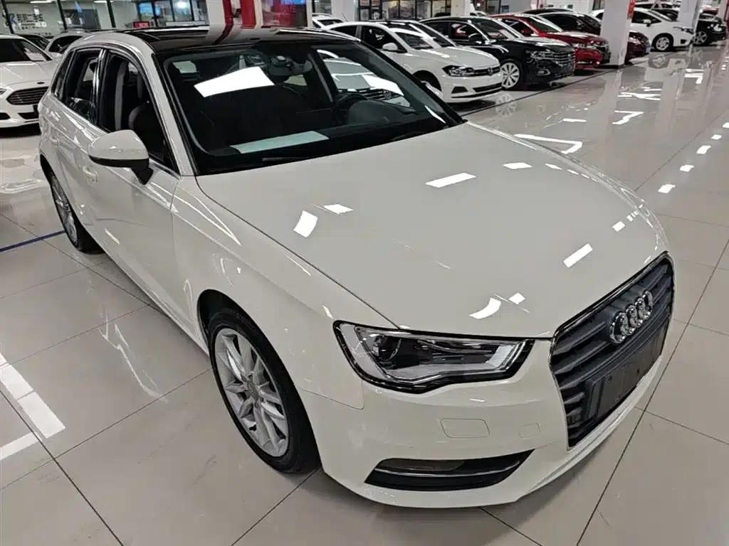 Audi A3 2014 Sportback 35 TFSI Automatic Comfort — миниатюра 4
