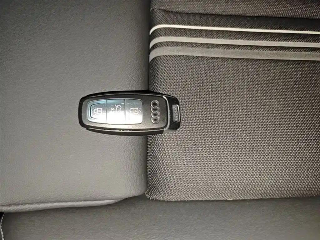2024 Audi A3 A3L Limousine 35 TFSI Fashion Sport — миниатюра 9