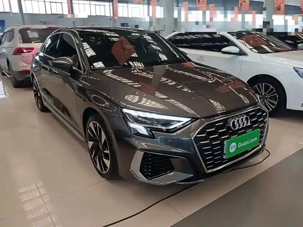 2024 Audi A3 A3L Limousine 35 TFSI Fashion Sport — миниатюра 4