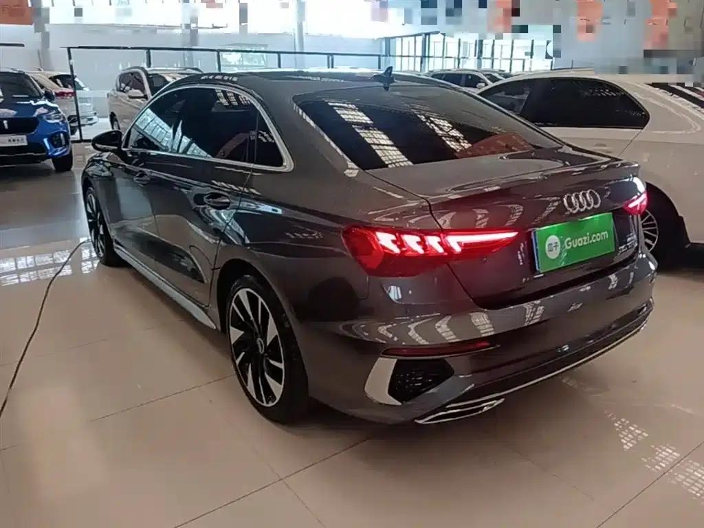2024 Audi A3 A3L Limousine 35 TFSI Fashion Sport — миниатюра 5