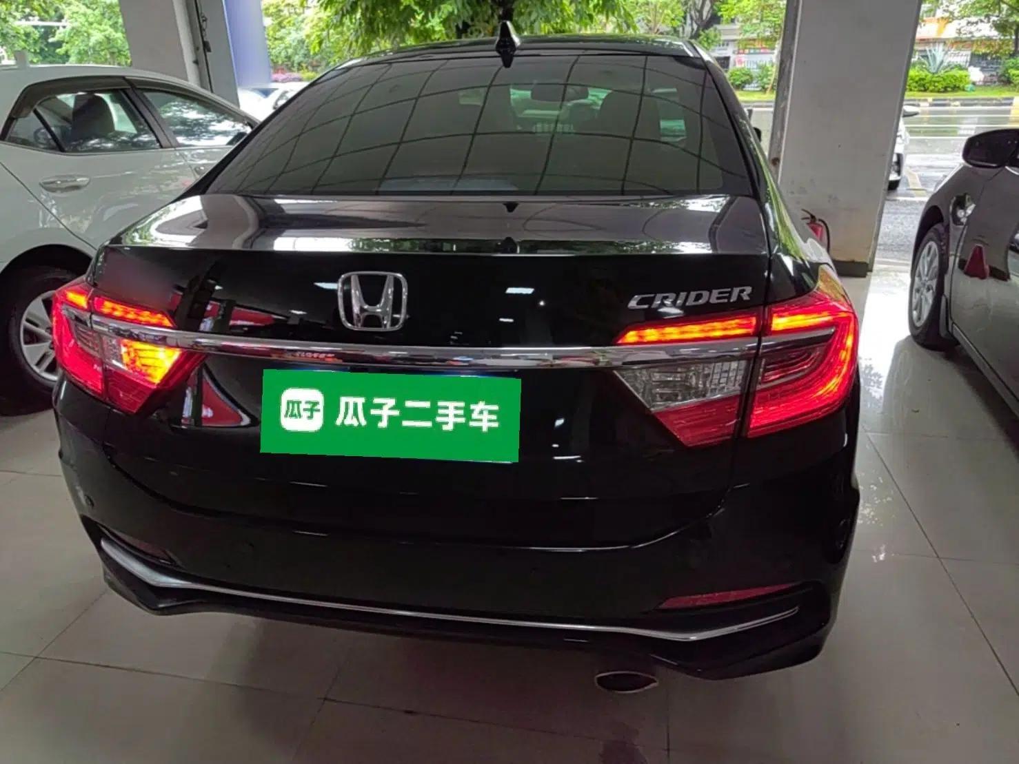 Honda Crider 2016 1.8L CVT Luxury Edition — миниатюра 5
