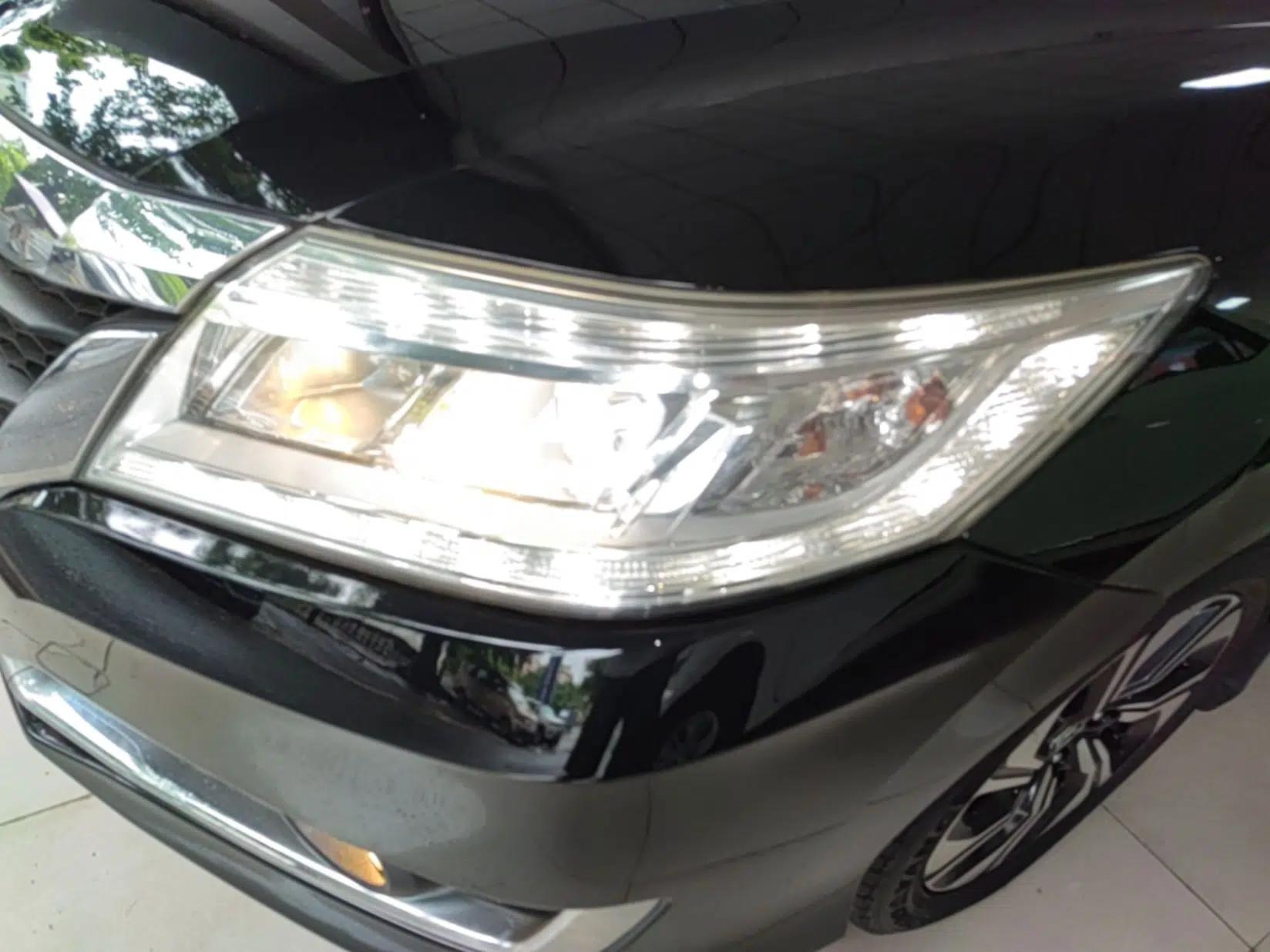 Honda Crider 2016 1.8L CVT Luxury Edition — миниатюра 9