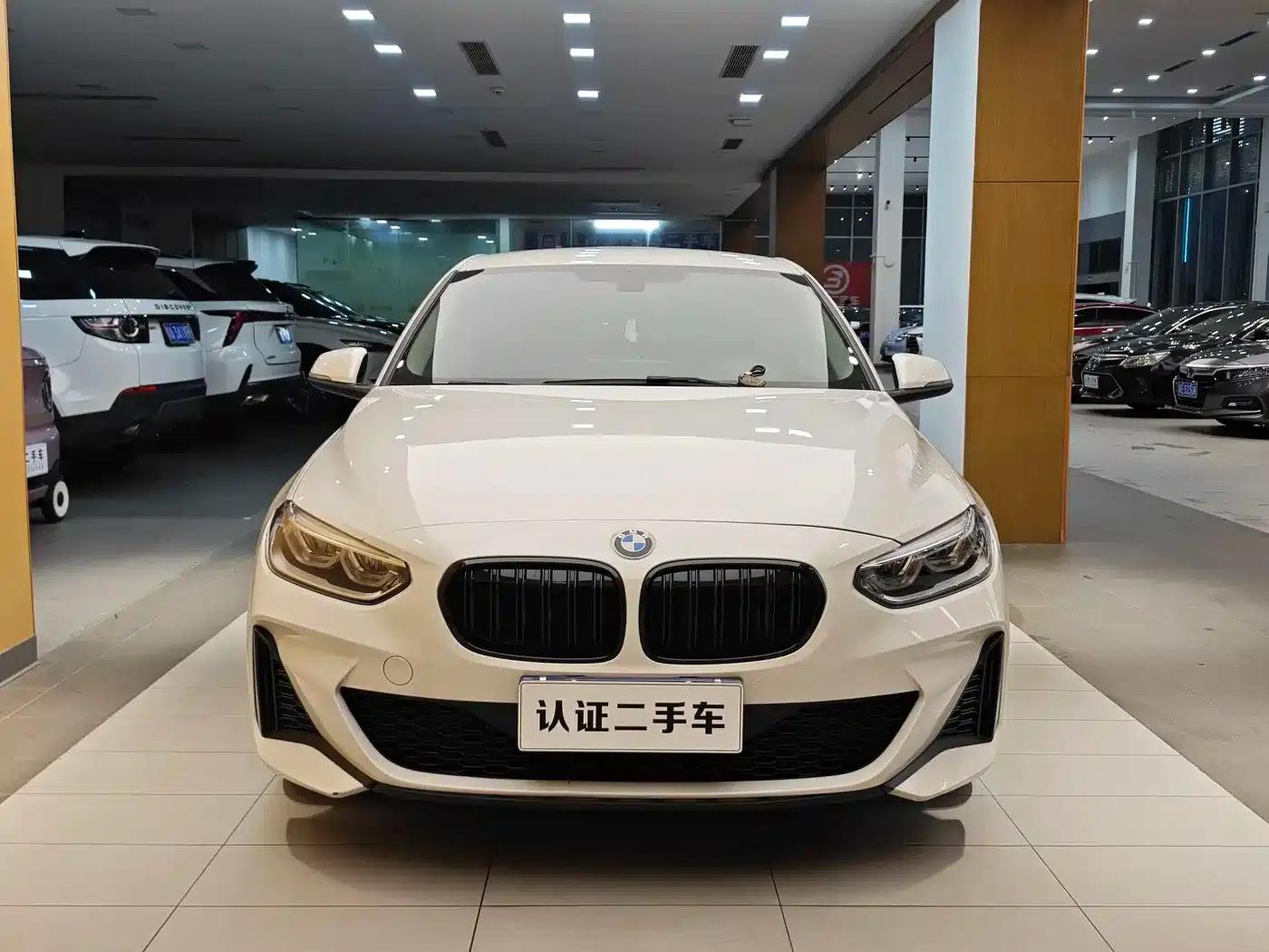 2023 BMW 1 Series 120i M Sport — миниатюра 4