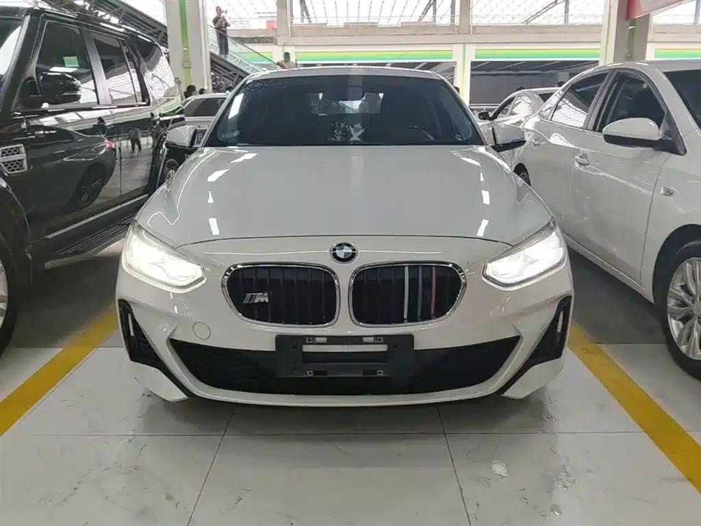 2019 BMW 1 Series 118i M Sport Package — миниатюра 3