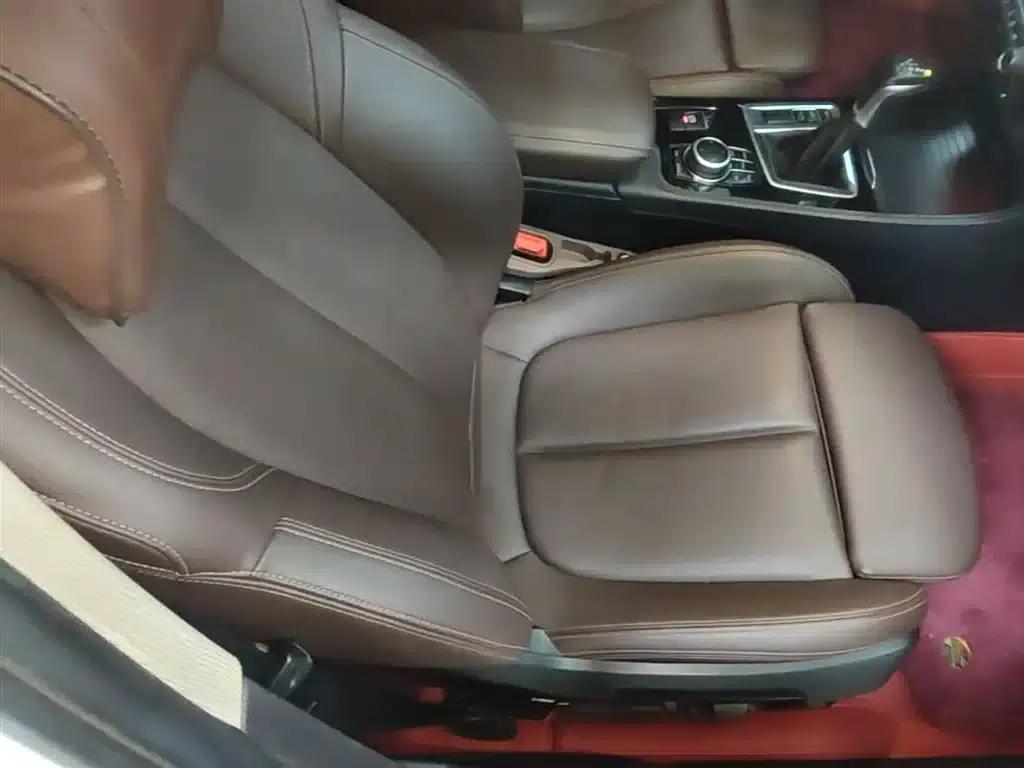 2019 BMW 1 Series 118i M Sport Package — миниатюра 25