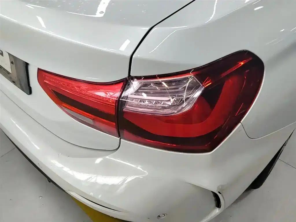 2019 BMW 1 Series 118i M Sport Package — миниатюра 8