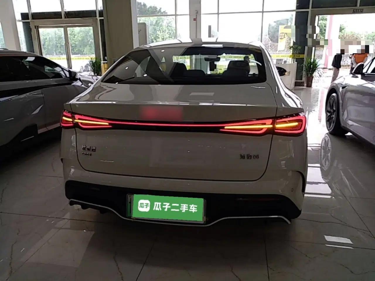 BYD Seal 06 New Energy 2026 DM-i Ultra-Enjoyment 128KM Luxury Edition — миниатюра 3