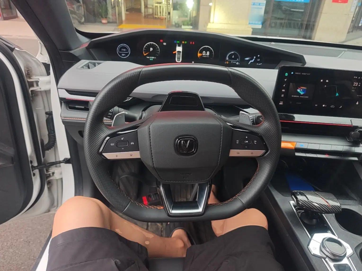 CHANGAN UNI-V 2022 1.5T Prestige Version — миниатюра 10