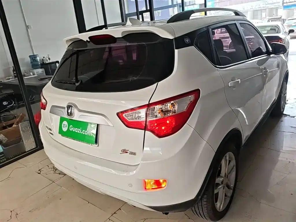 Changan CS35 2016 1.6L Manual Deluxe Edition (National V Emission Standard) — миниатюра 7