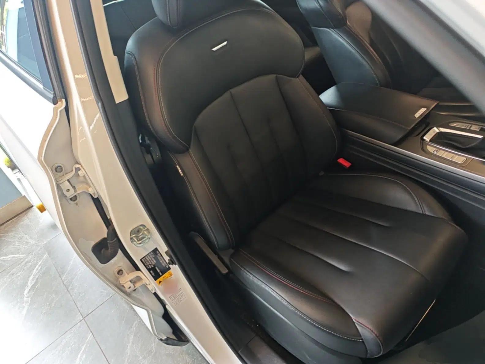 CHANGAN OSHAN X7 2021 1.5T Automatic Luxury Model — миниатюра 23