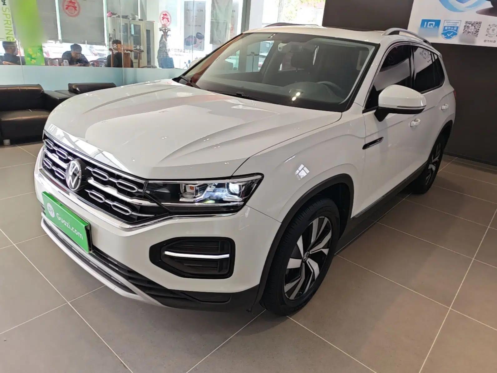 Volkswagen Tayron 2022 330TSI Two-Wheel Drive Luxury Smart Connectivity Version — миниатюра 1