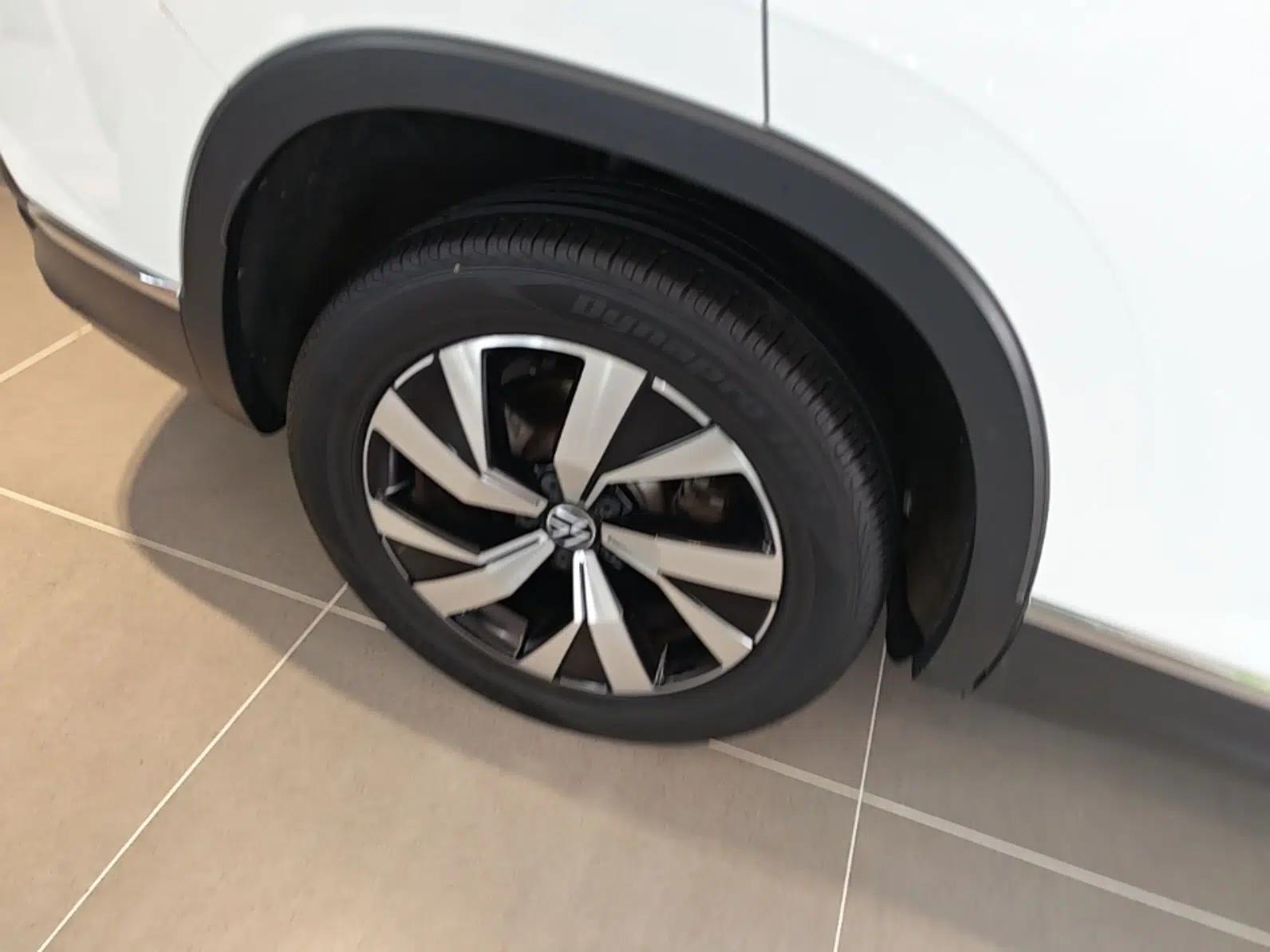 Volkswagen Tayron 2022 330TSI Two-Wheel Drive Luxury Smart Connectivity Version — миниатюра 10