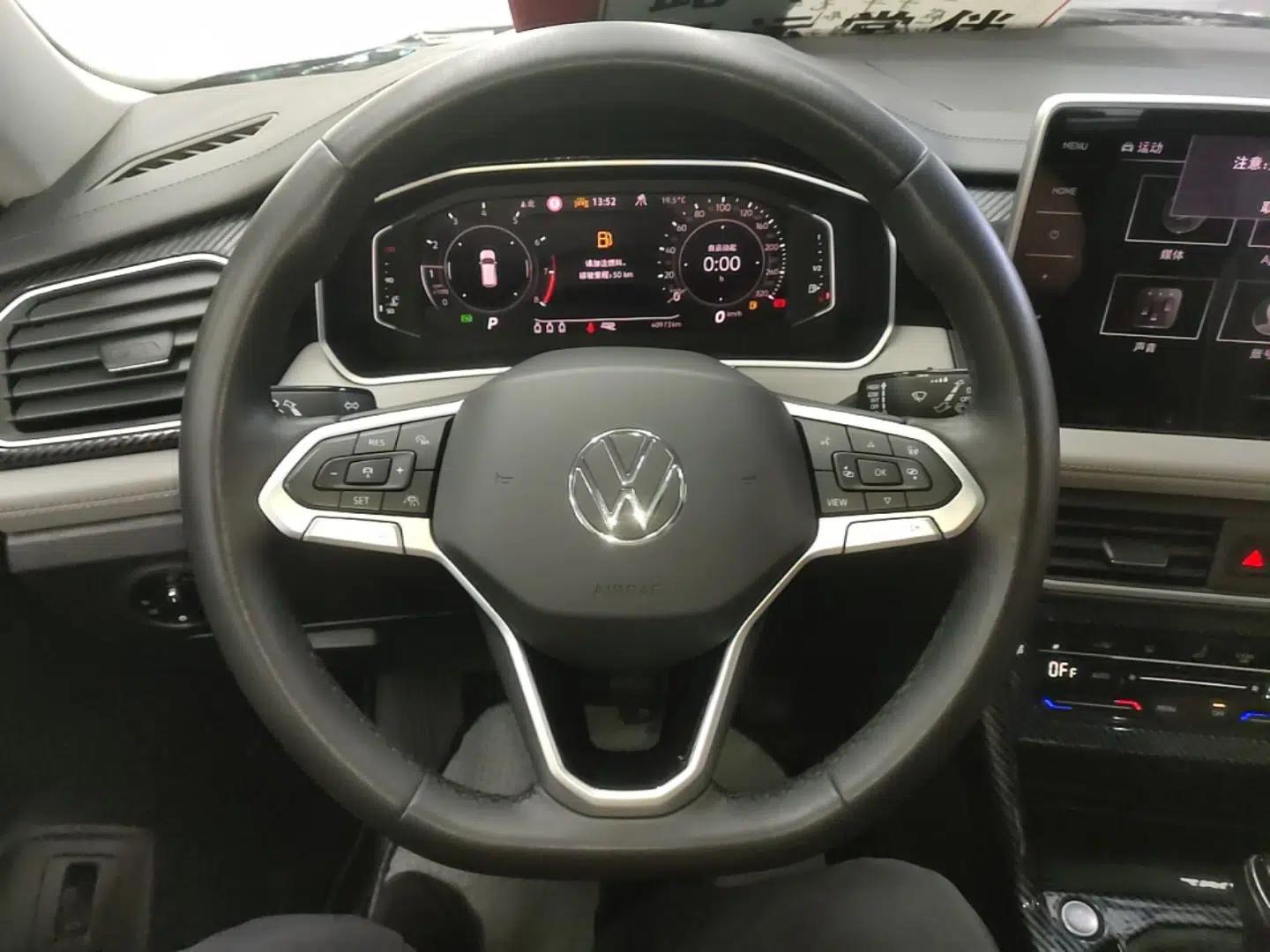 Volkswagen Tayron 2023 330TSI Two-Wheel-Drive Luxury Plus Advanced Version — миниатюра 14