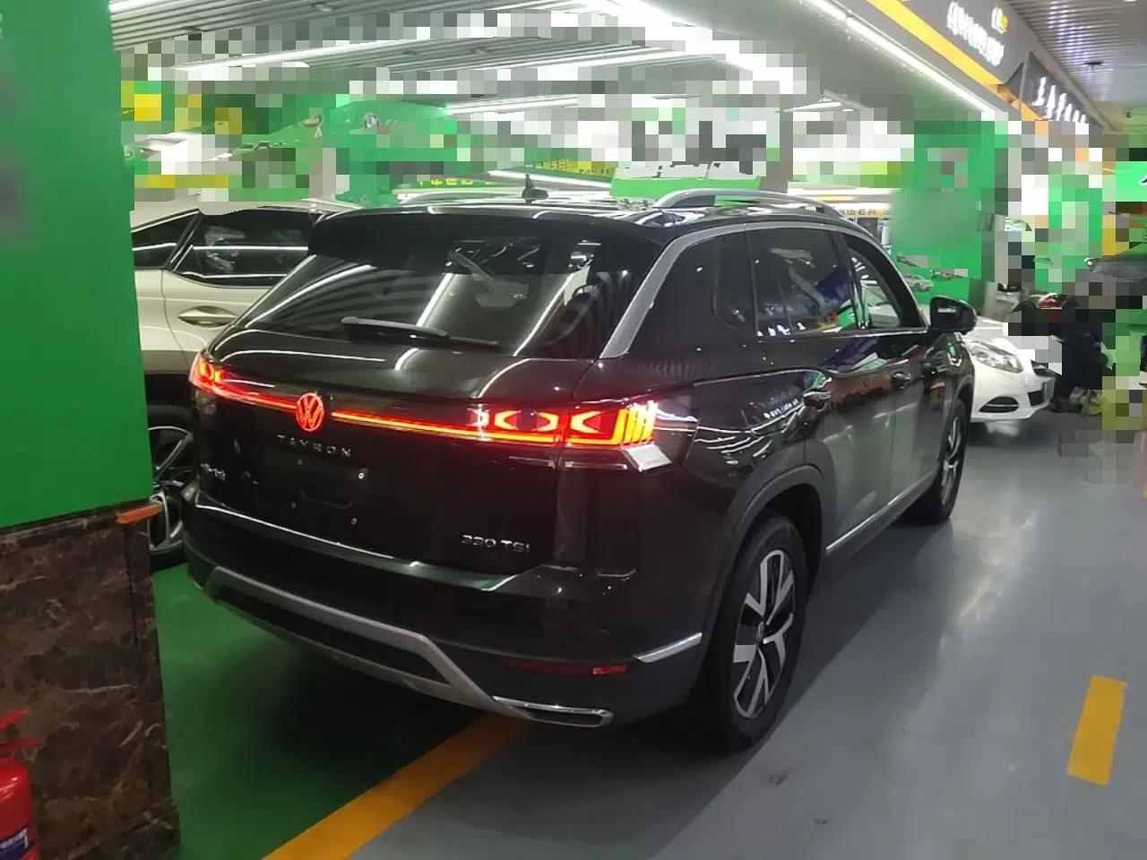 Volkswagen Tayron 2023 330TSI Two-Wheel-Drive Luxury Plus Advanced Version — миниатюра 6