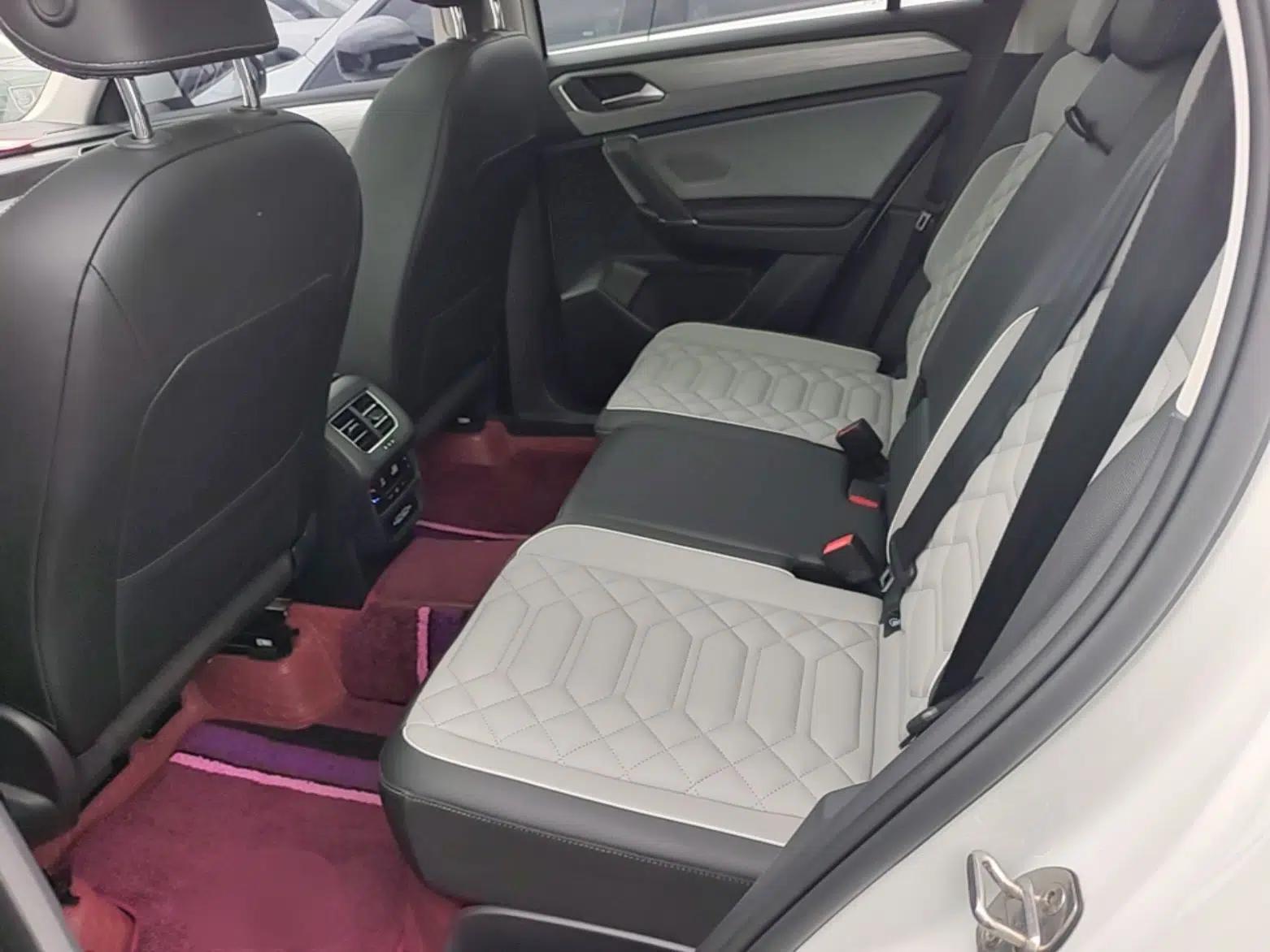 Volkswagen Tayron 2023 330TSI Two-Wheel-Drive R-Line High-Energy Version — миниатюра 19