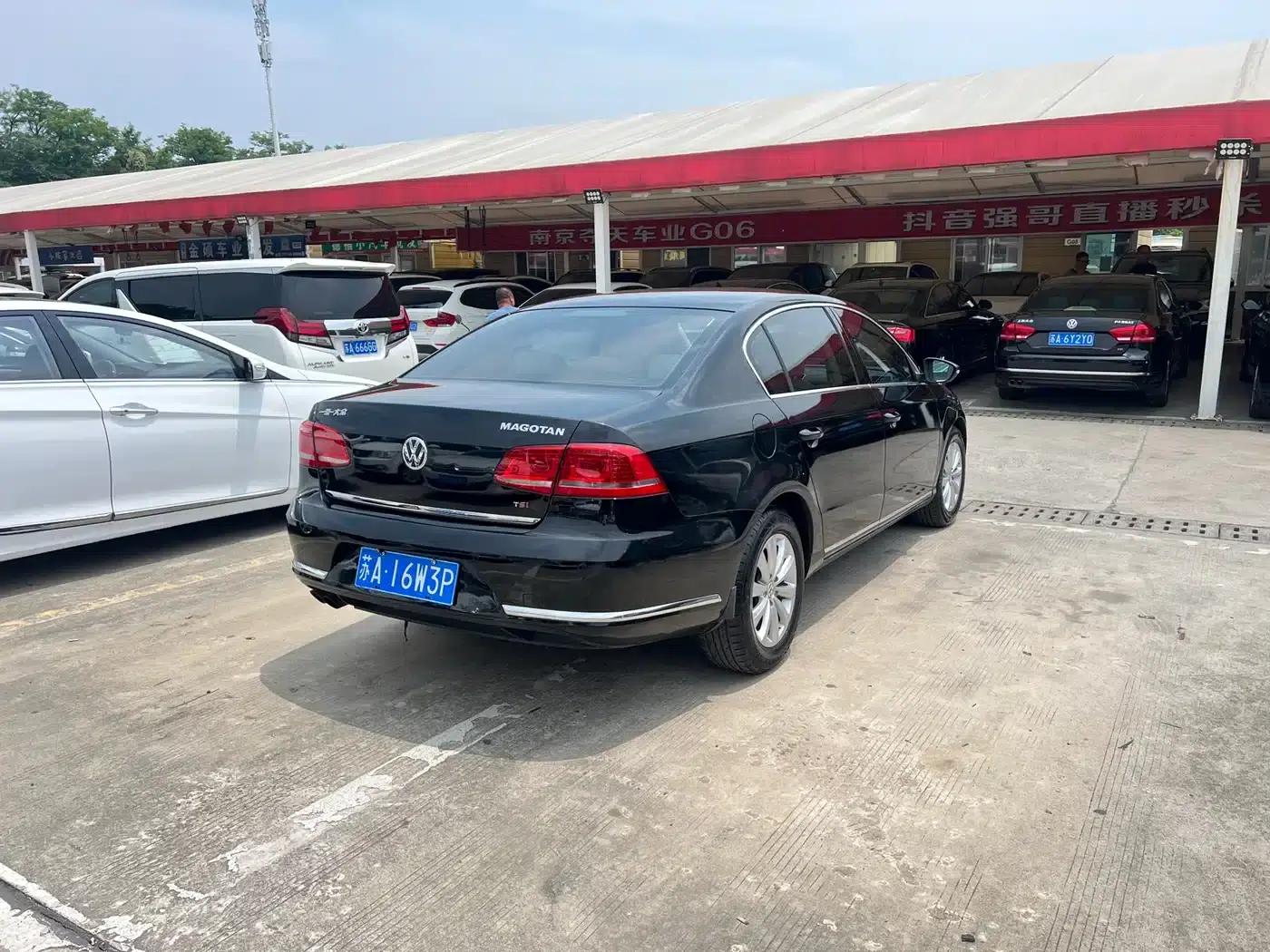 2012 Volkswagen Passat 1.8TSI Luxury — миниатюра 22
