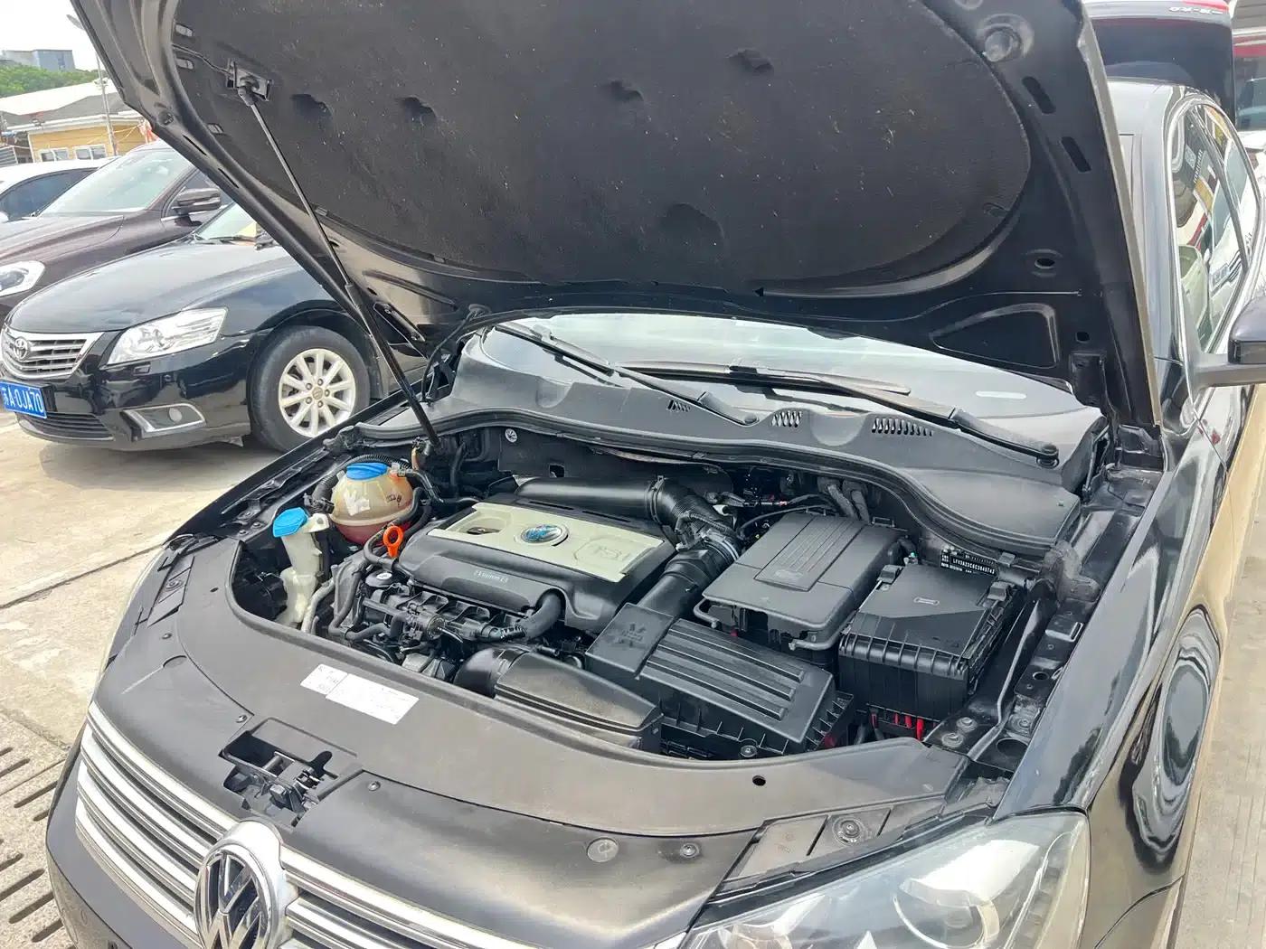 2012 Volkswagen Passat 1.8TSI Luxury — миниатюра 27