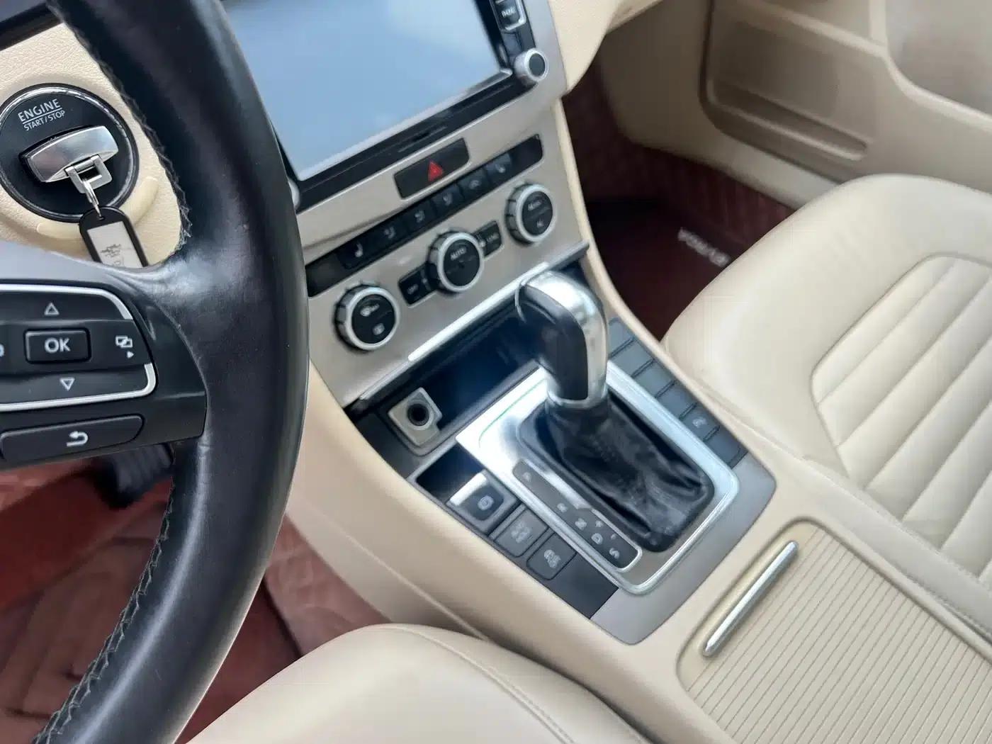 2012 Volkswagen Passat 1.8TSI Luxury — миниатюра 9