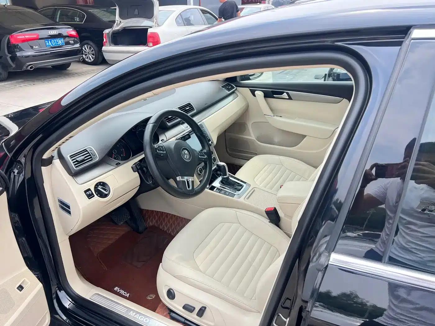 2012 Volkswagen Passat 1.8TSI Luxury — миниатюра 10