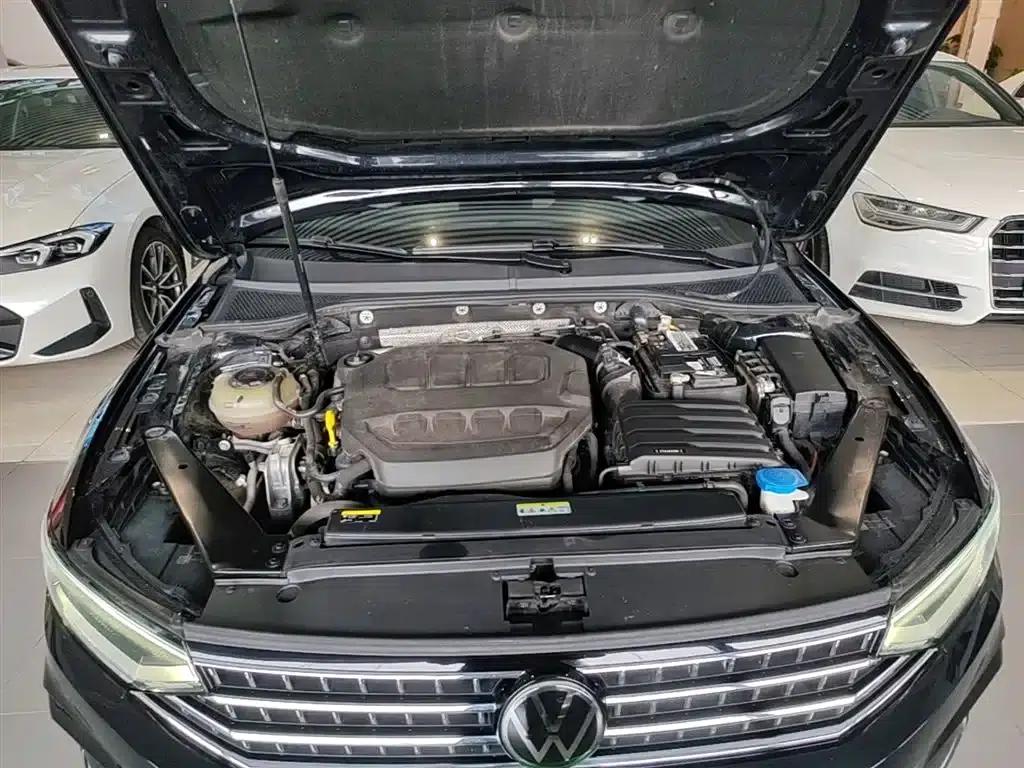 Volkswagen Magotan 2023 2 Millionth Unit Commemorative Edition 330TSI DSG Luxury — миниатюра 20