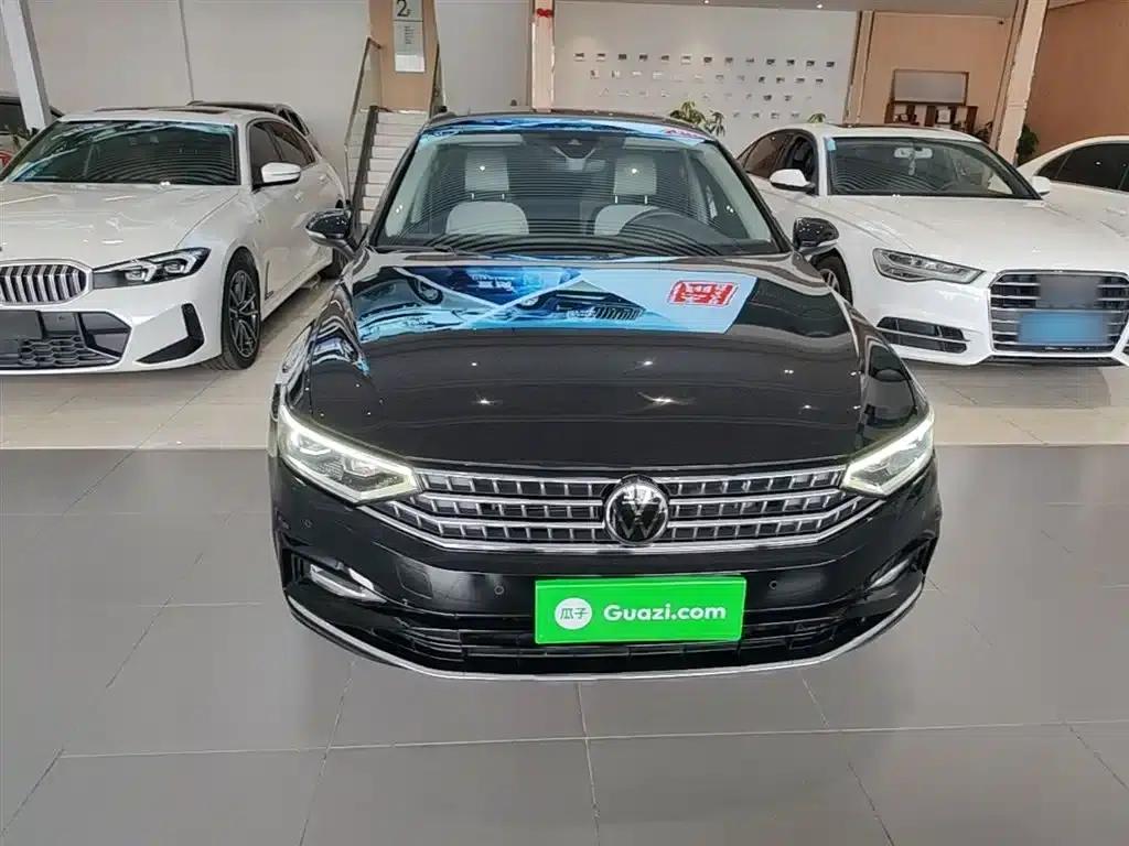 Volkswagen Magotan 2023 2 Millionth Unit Commemorative Edition 330TSI DSG Luxury — миниатюра 3