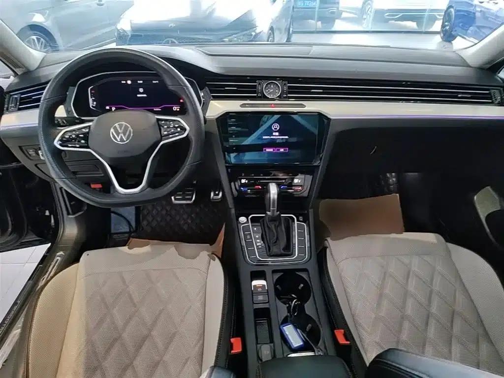 Volkswagen Magotan 2023 2 Millionth Unit Commemorative Edition 330TSI DSG Luxury — миниатюра 10