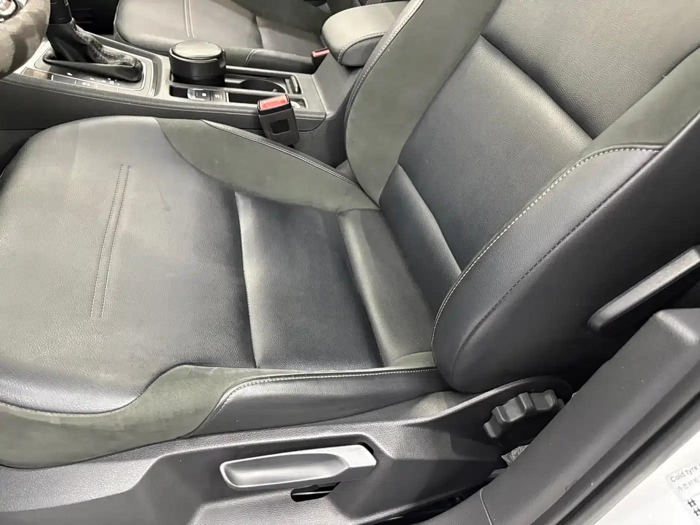 2018 Golf 230TSI Automatic Comfort — миниатюра 17