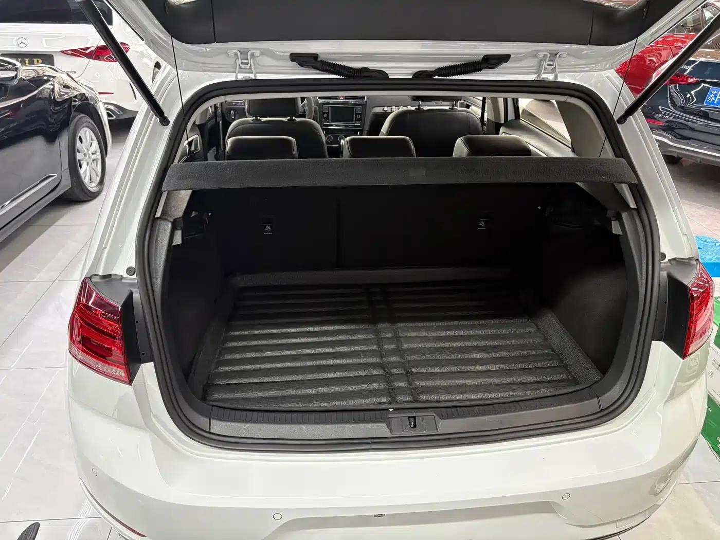 2018 Golf 230TSI Automatic Comfort — миниатюра 4
