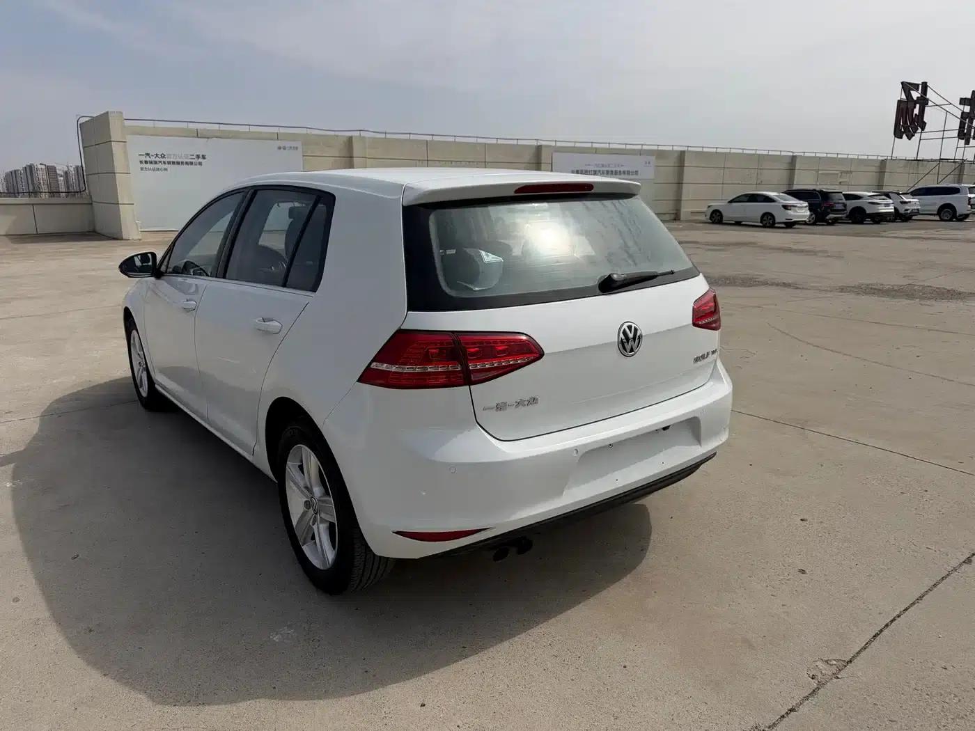 2015 Golf 1.4TSI Automatic Comfort — миниатюра 6