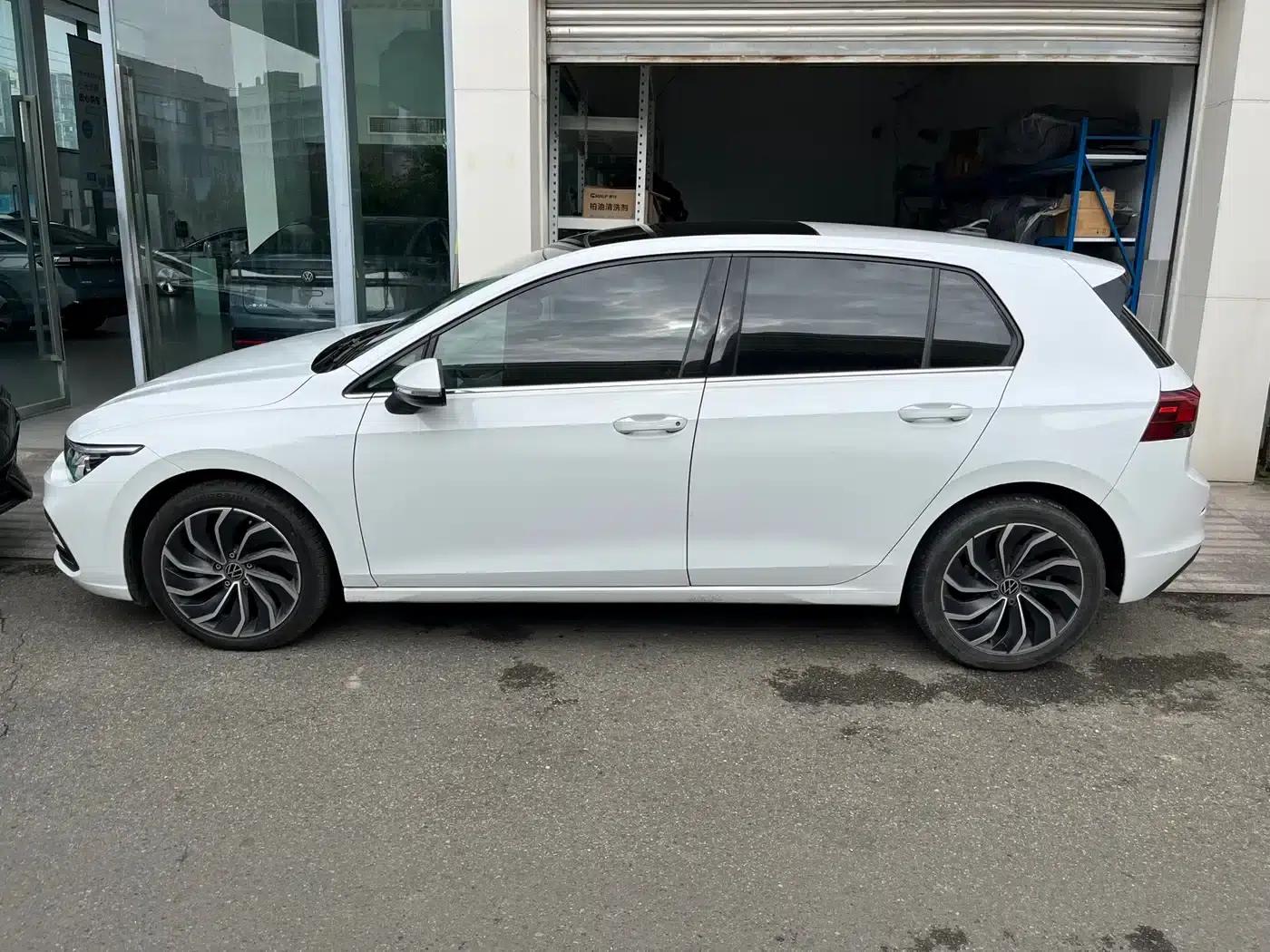 2023 Golf 280TSI DSG Pro — миниатюра 4