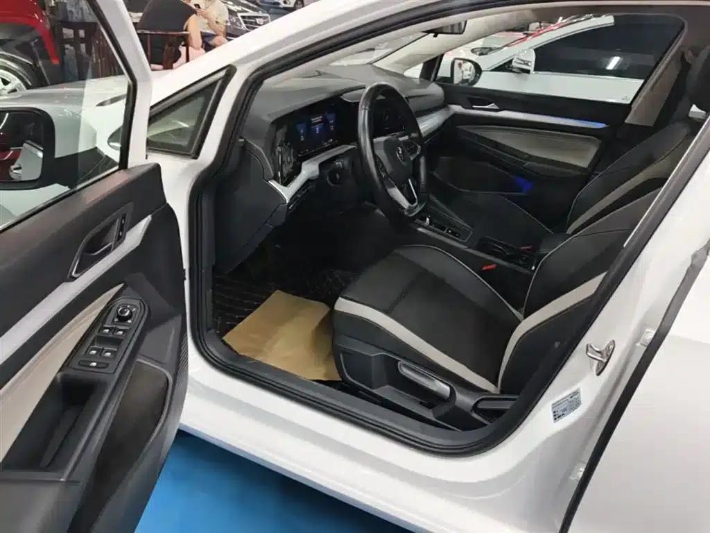 2021 Golf 280TSI DSG 30th Anniversary Edition — миниатюра 16