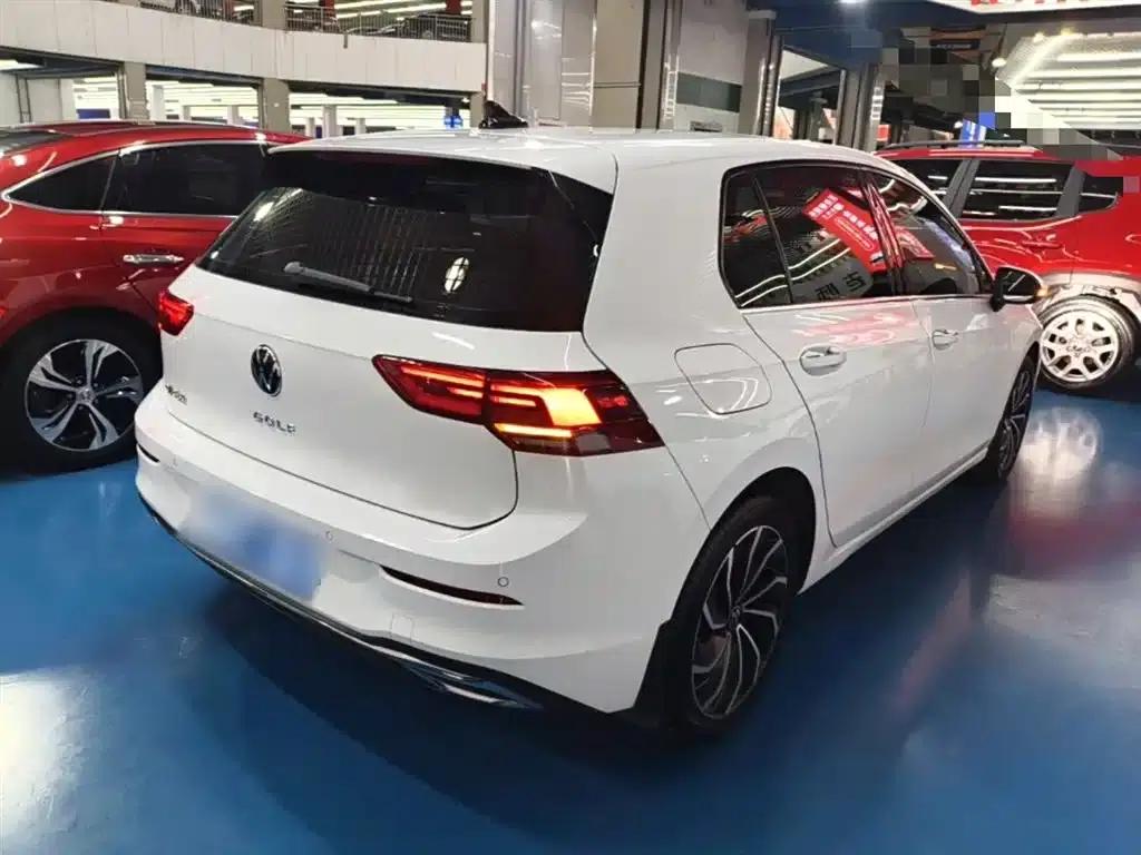 2021 Golf 280TSI DSG 30th Anniversary Edition — миниатюра 7