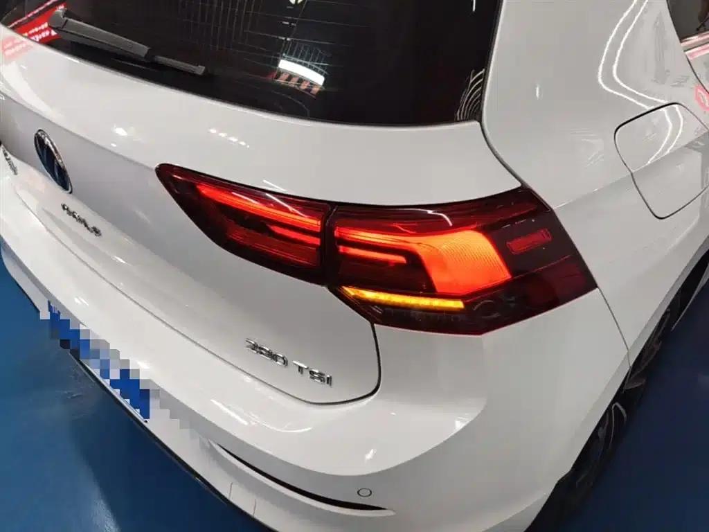 2021 Golf 280TSI DSG 30th Anniversary Edition — миниатюра 8